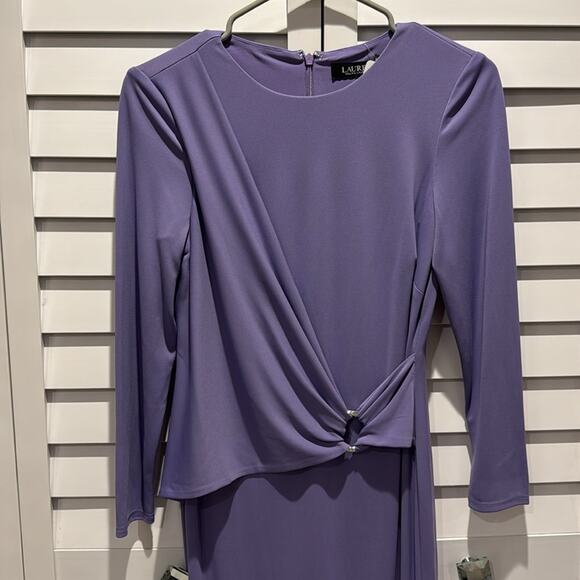 LAUREN Ralph Lauren NWT MIDI Faux Wrap Purple Dress with Silver Ring. - Picture 3 of 9